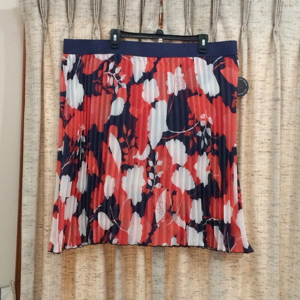 East Adeline Floral Accordion Pleated Skirt